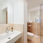 35qm Deluxe Im Stil Design Vosteen Naehe Der Kaiserburg