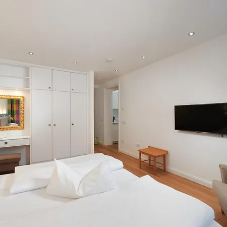 Апартаменты 35qm Deluxe Im Stil Design Vosteen Naehe Der Kaiserburg