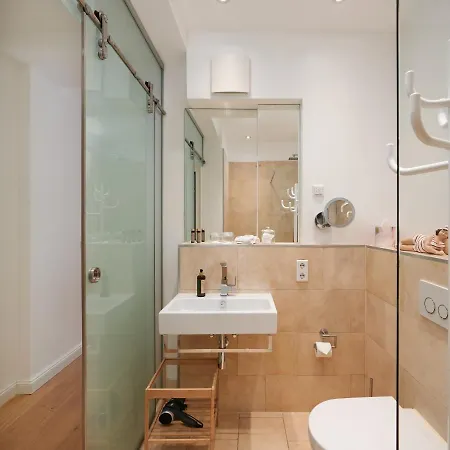 35qm Deluxe Im Stil Design Vosteen Naehe Der Kaiserburg * Нюрнберг