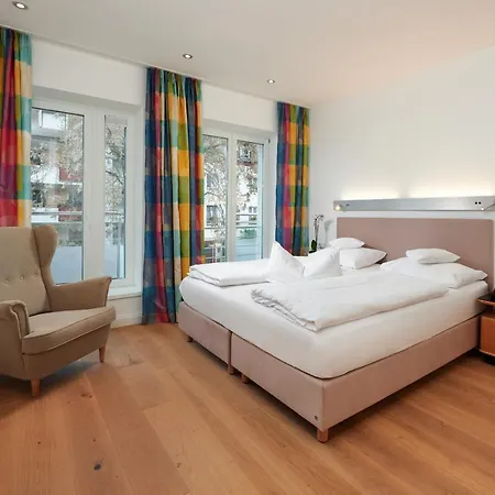 Апартаменты 35qm Deluxe Im Stil Design Vosteen Naehe Der Kaiserburg *